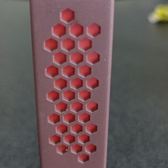 Burt’s Bees 100% Natural Glossy Lipstick, Blush Ripple 518 - Picture 4 of 4